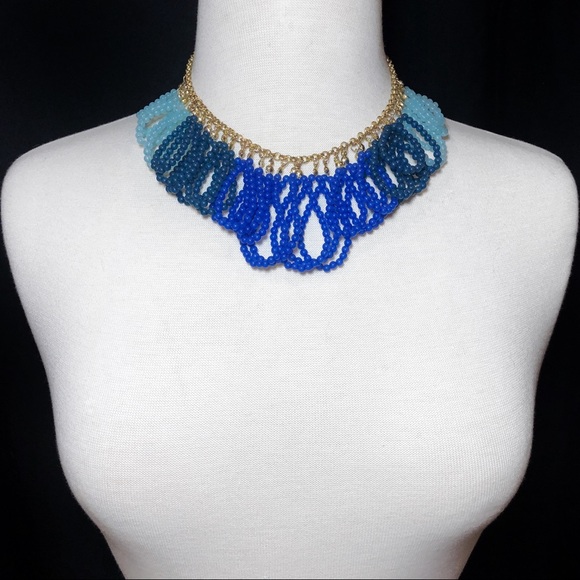 Blue Ombré Bead Loop Chunky Necklace Earrings Set - Picture 2 of 3